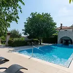Lv By Guest house