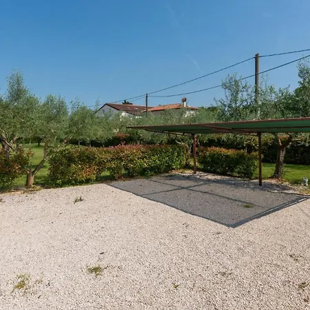 Lv By Gostinjska kuća 4*