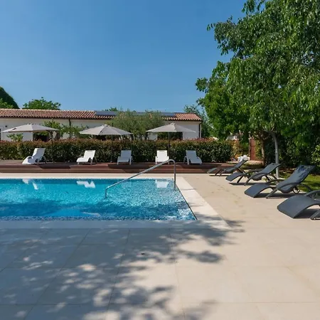 Lv By 4* Fiorini