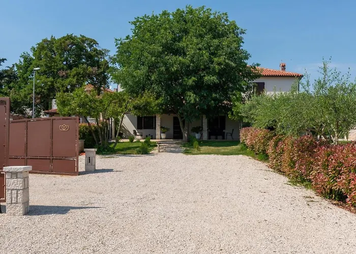 Gostinjska kuća Lv By Fiorini