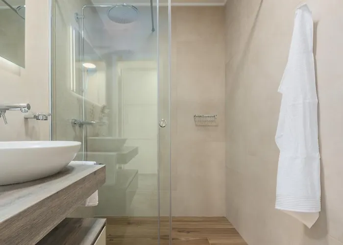 Lv By Gostinjska kuća 4*