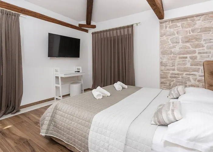 Gostinjska kuća Lv By Fiorini