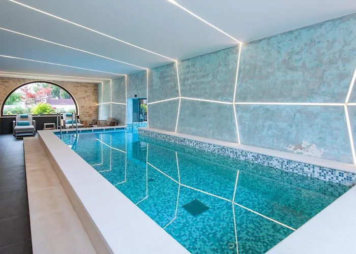 Gostinjska kuća Lv By 4*